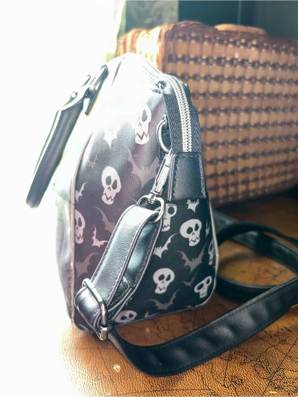 Loungefly The Nightmare Before Christmas Jack & Sally Picnic Satchel Bag - Picture 8 of 14
